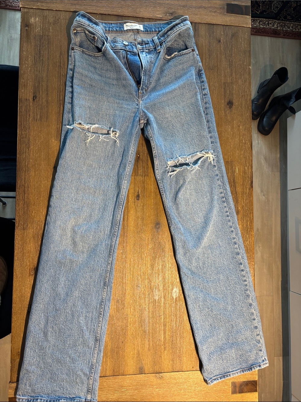 Abercrombie & Fitch Light Blue Distressed Straight-Leg Jeans
